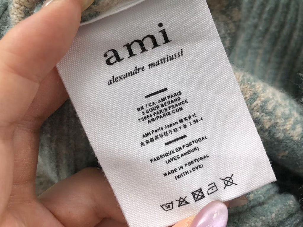 Am1 Sweater