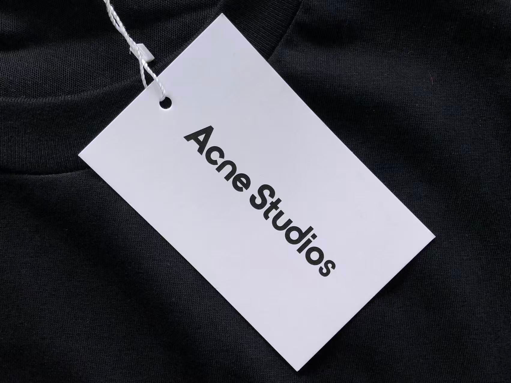 AcneStdios Tshirt