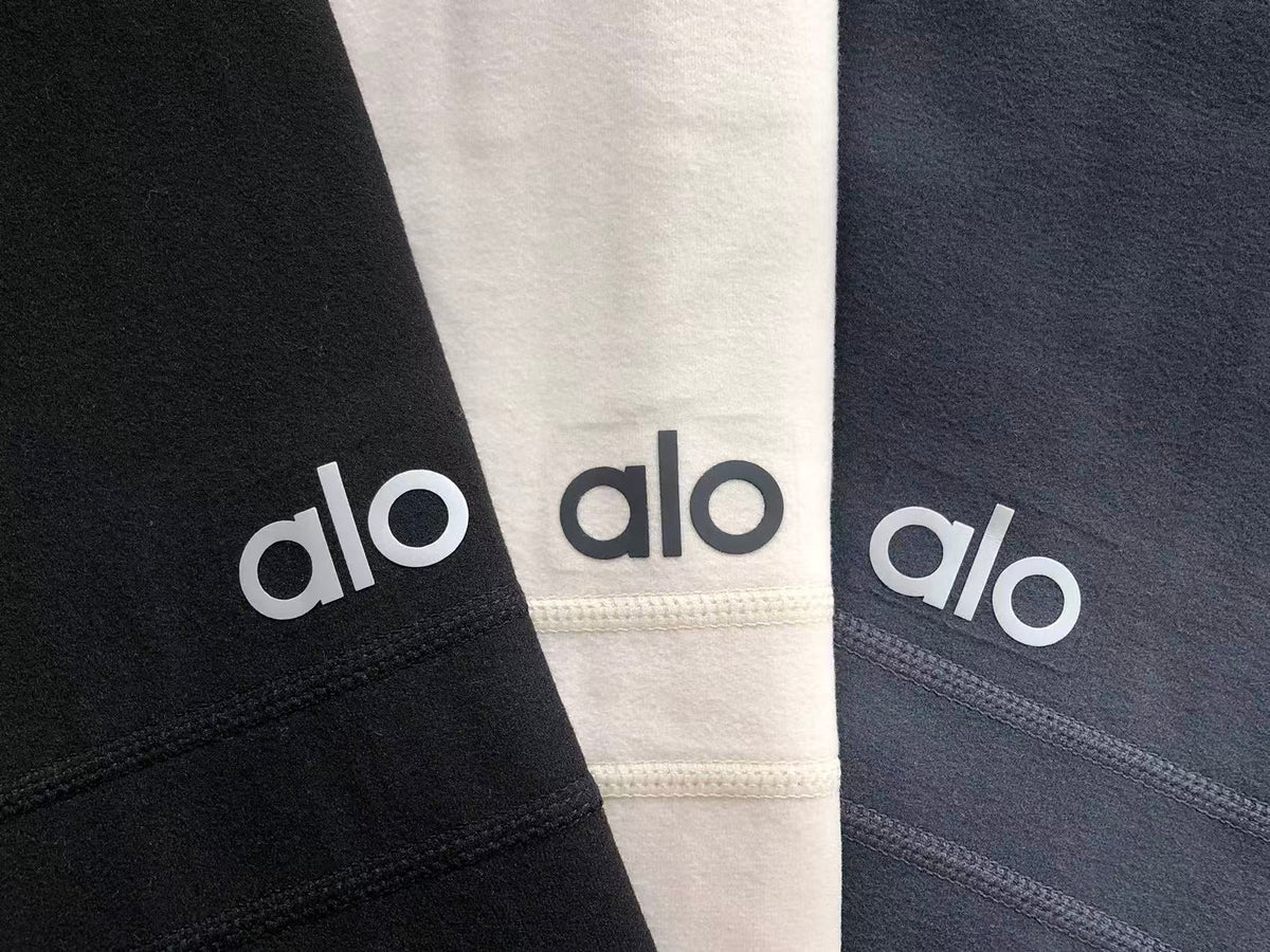 A1O Tracksuit Female