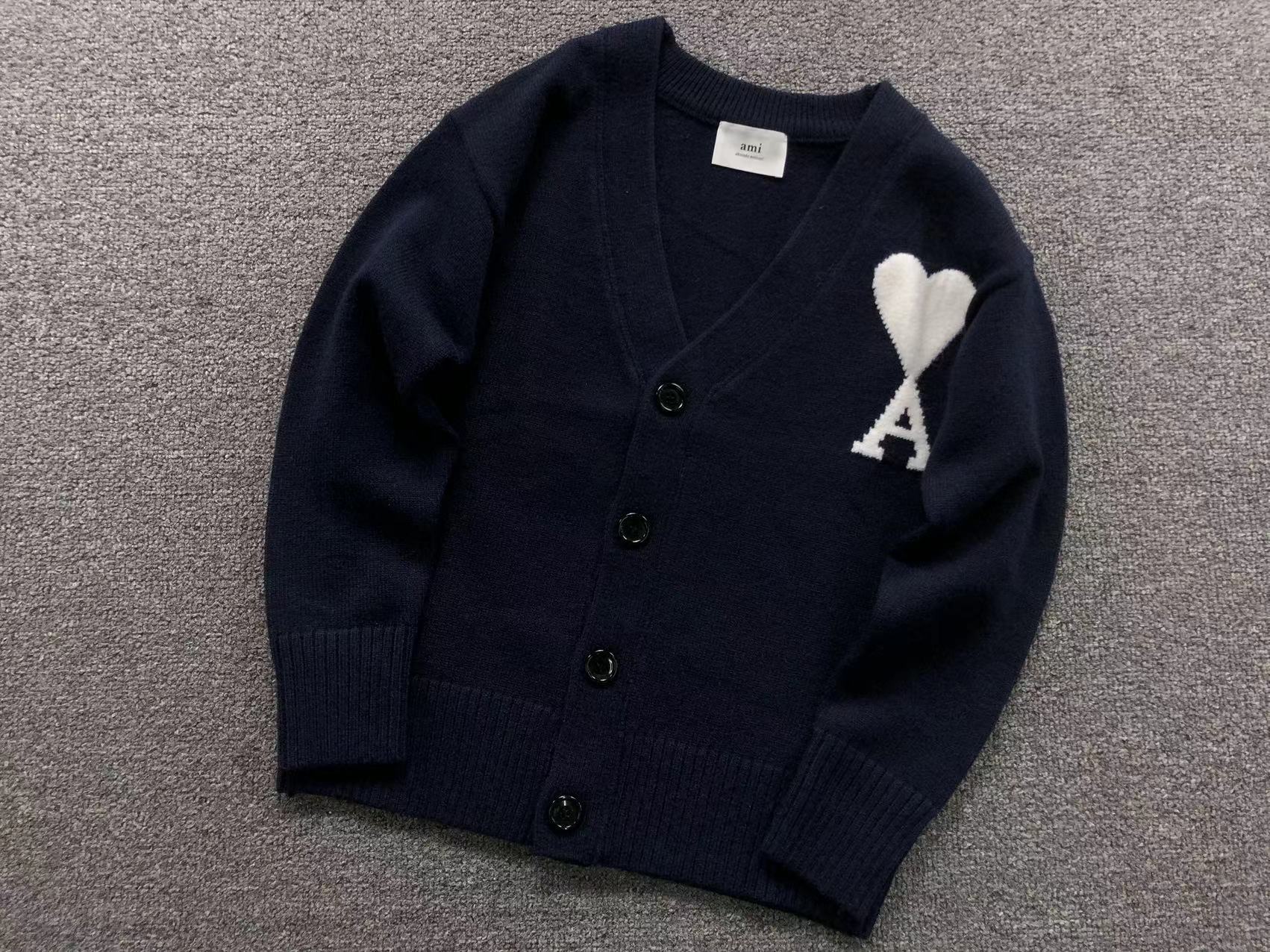 Am1 Sweater