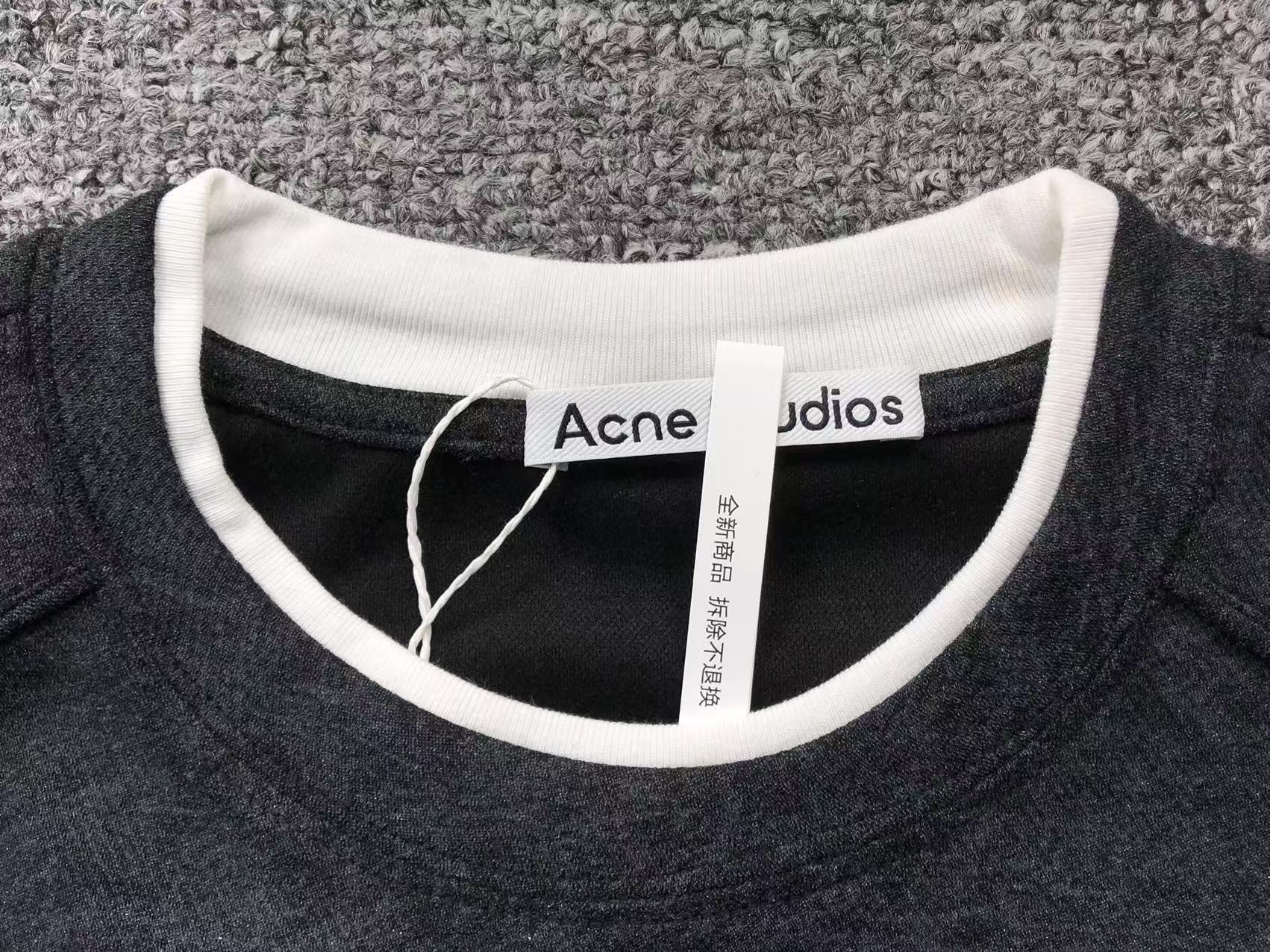 AcneStdios Longsleeve