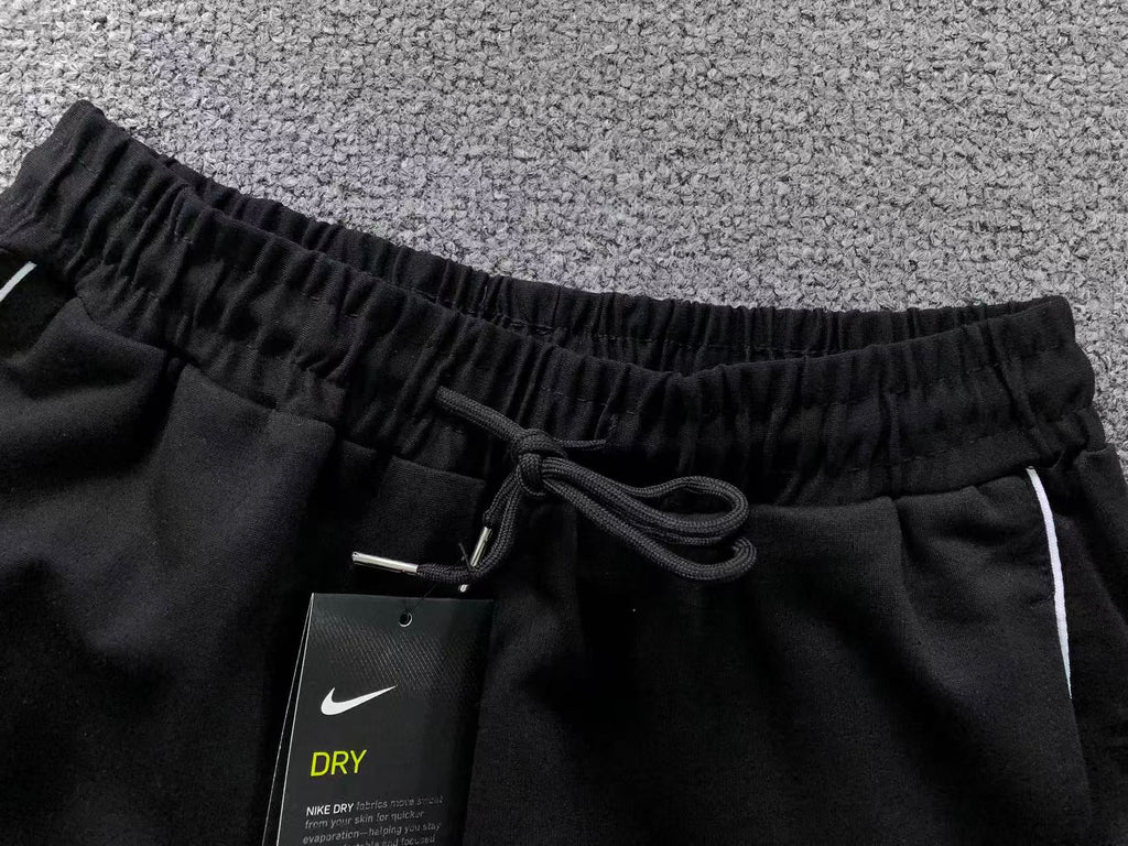 N1K Pants