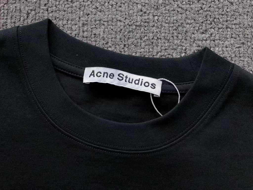AcneStdios Tshirt