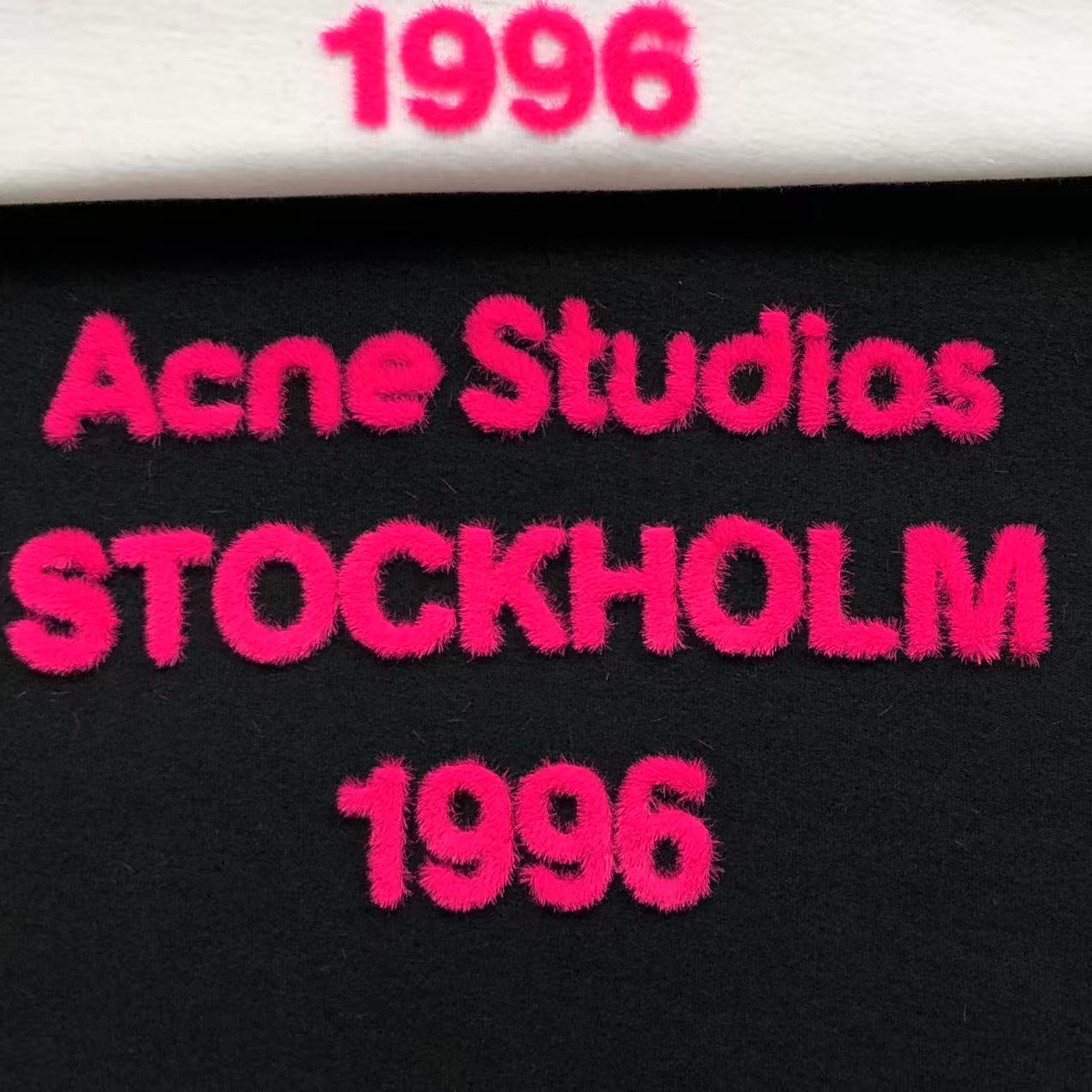AcneStdios Tshirt