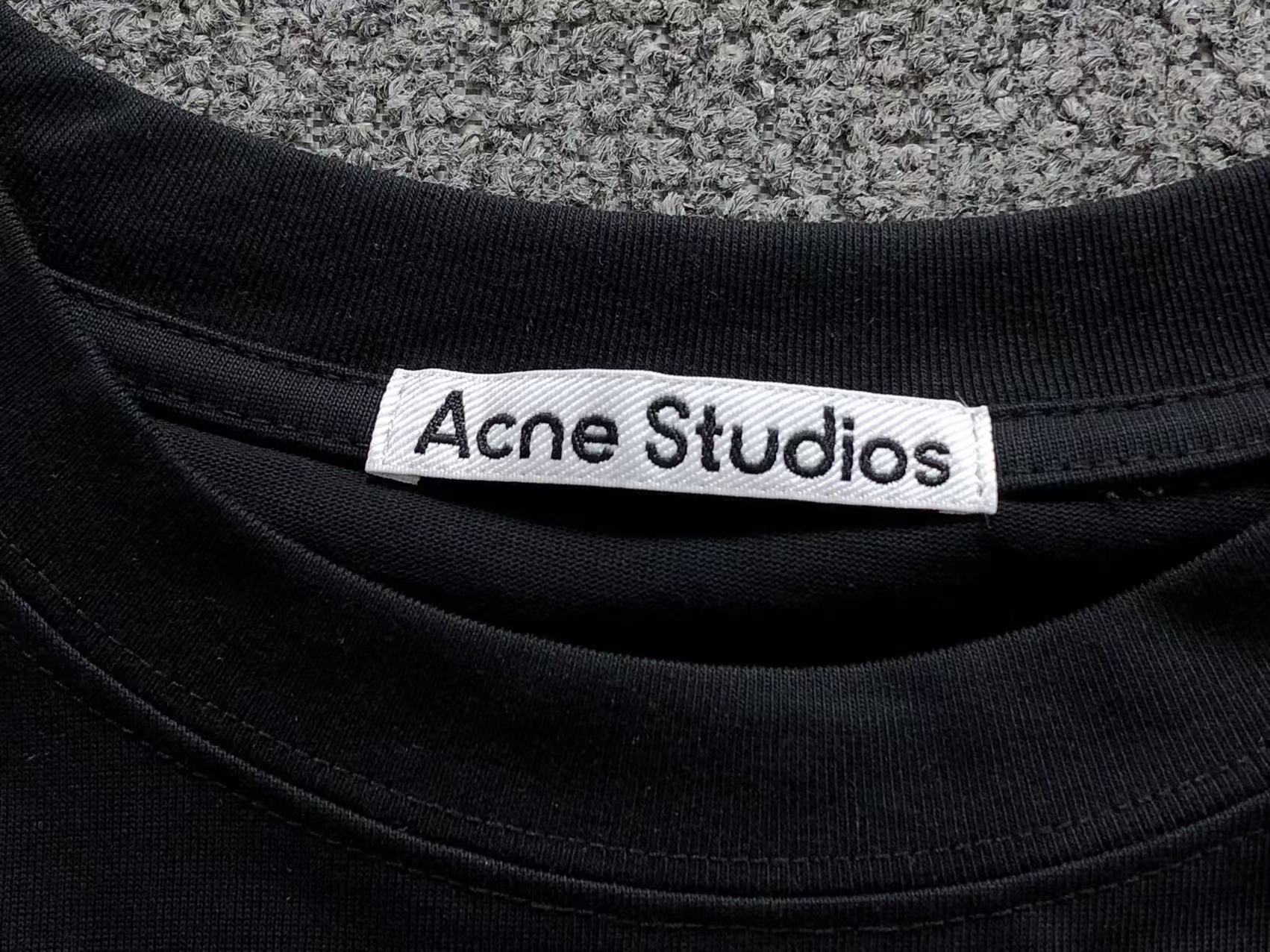 AcneStdios Longsleeve