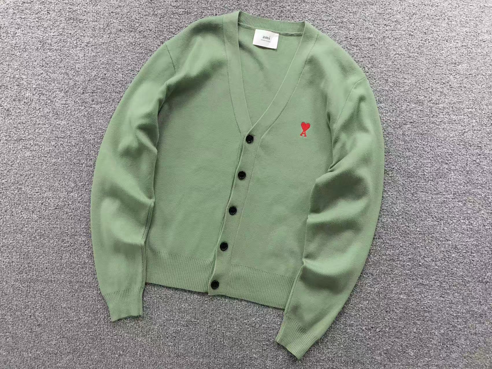 Am1 Sweater