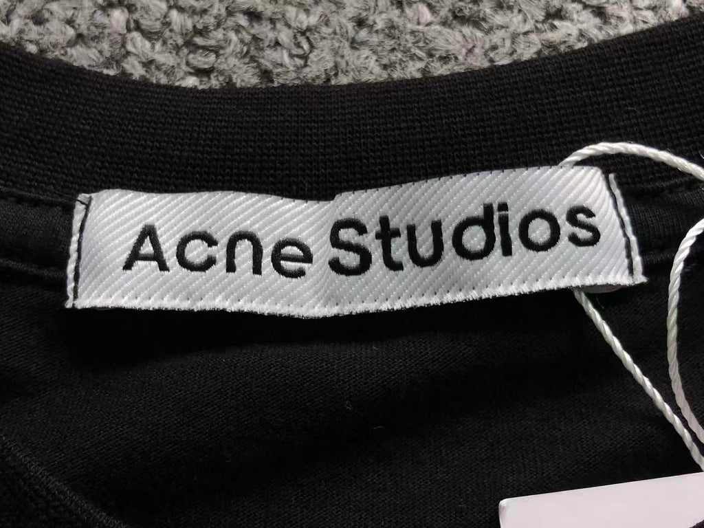 AcneStdios Tshirt