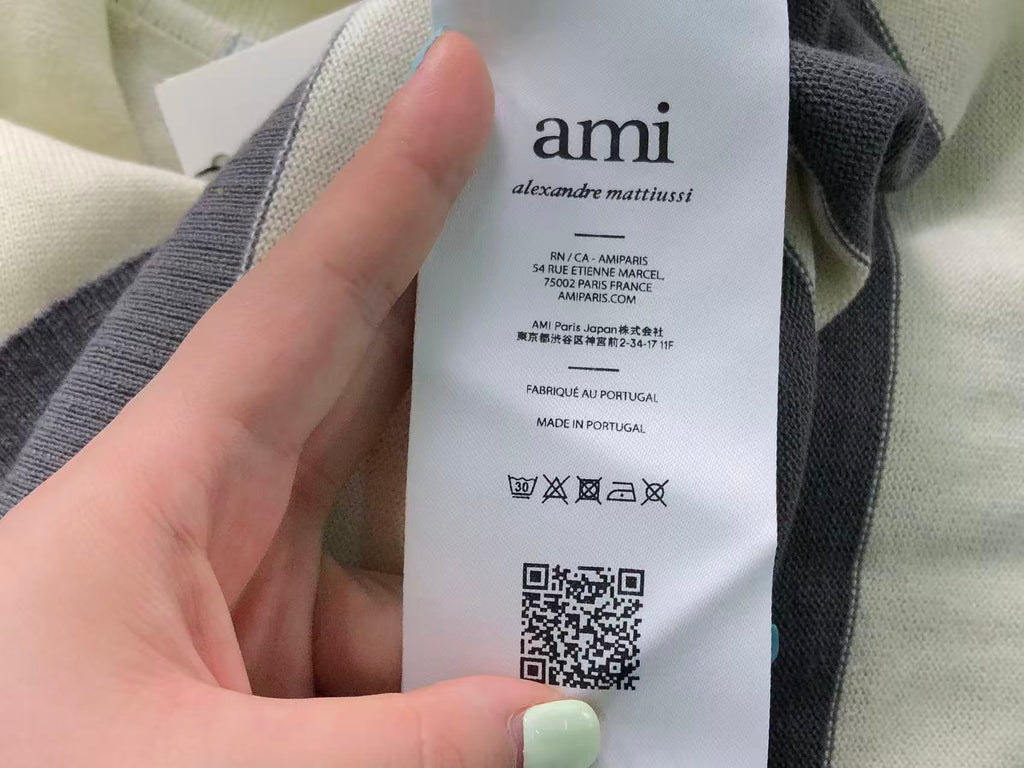 Am1 Sweater
