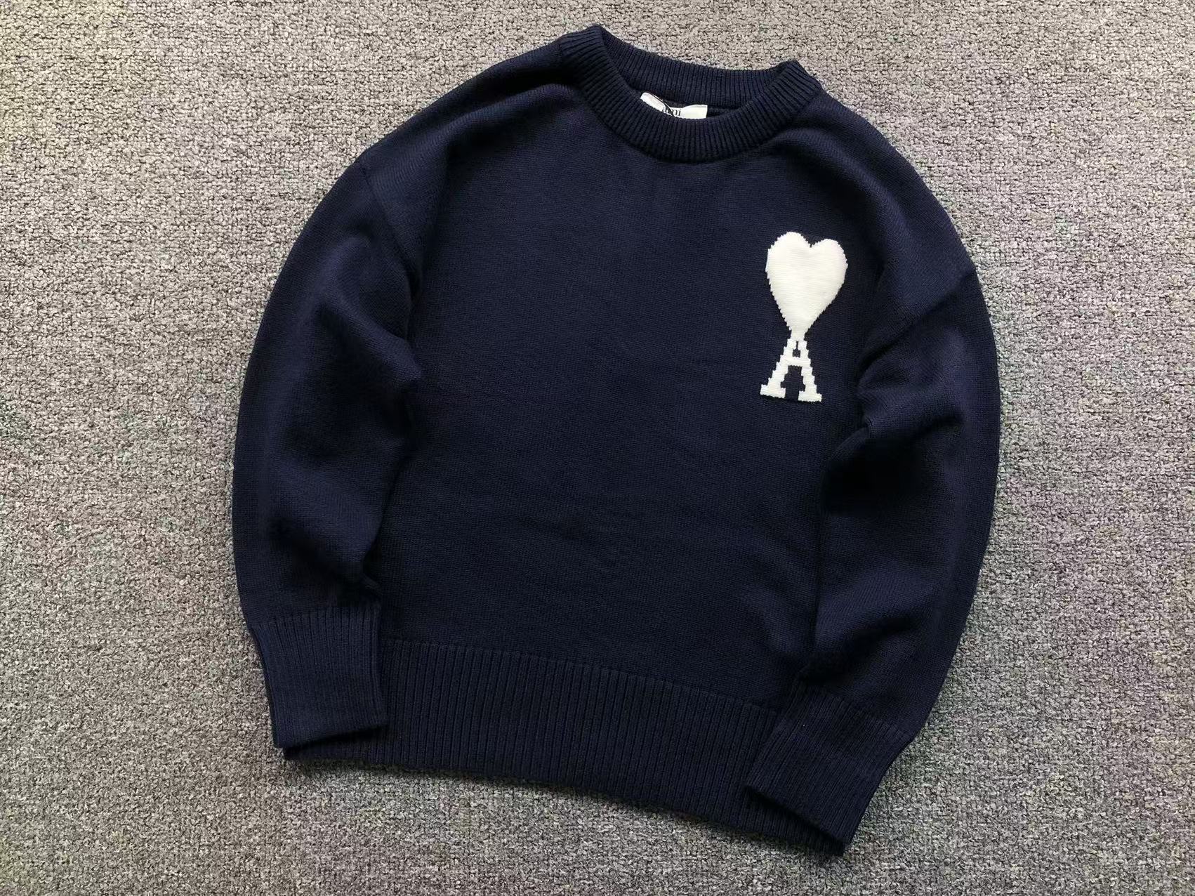 Am1 Sweater