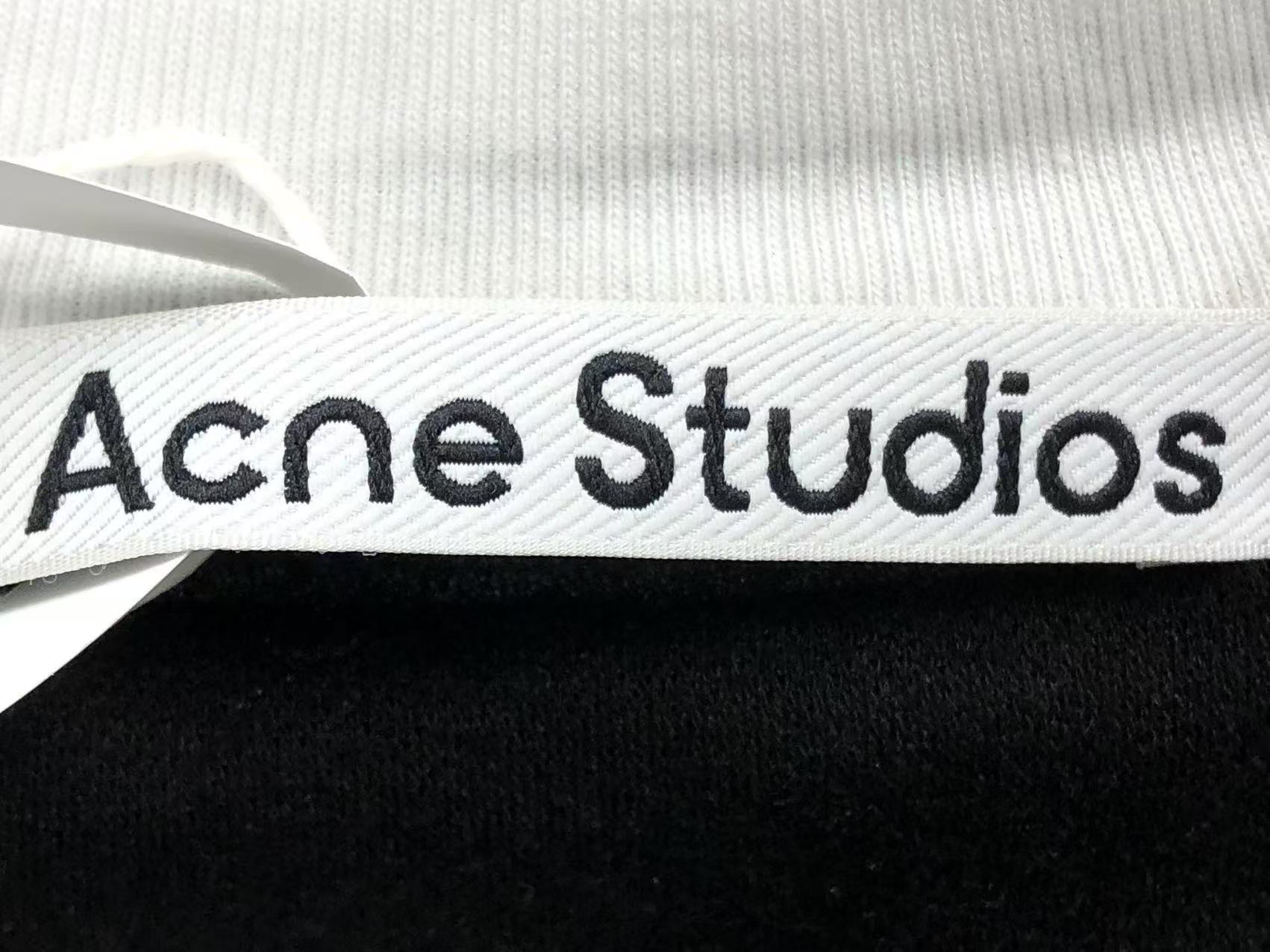 AcneStdios Longsleeve