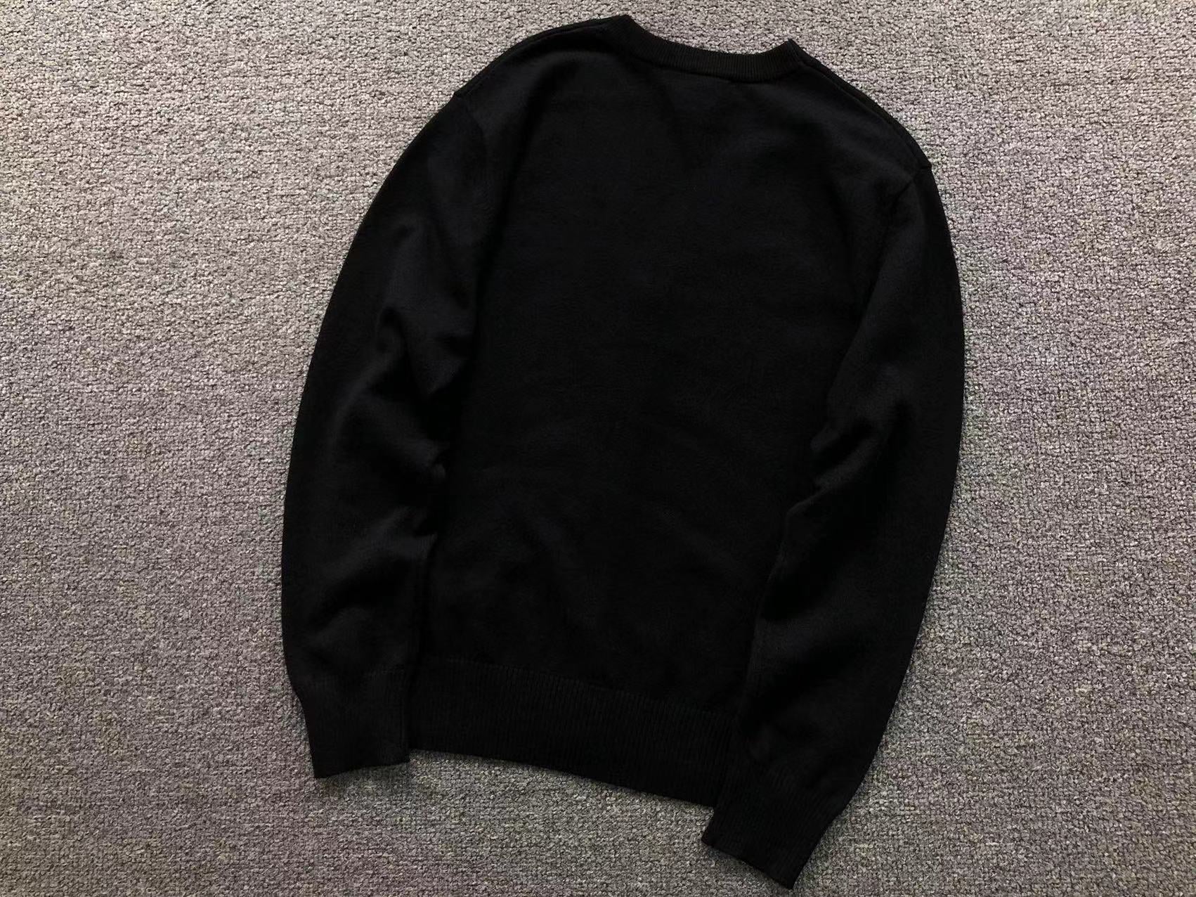 Am1 Sweater