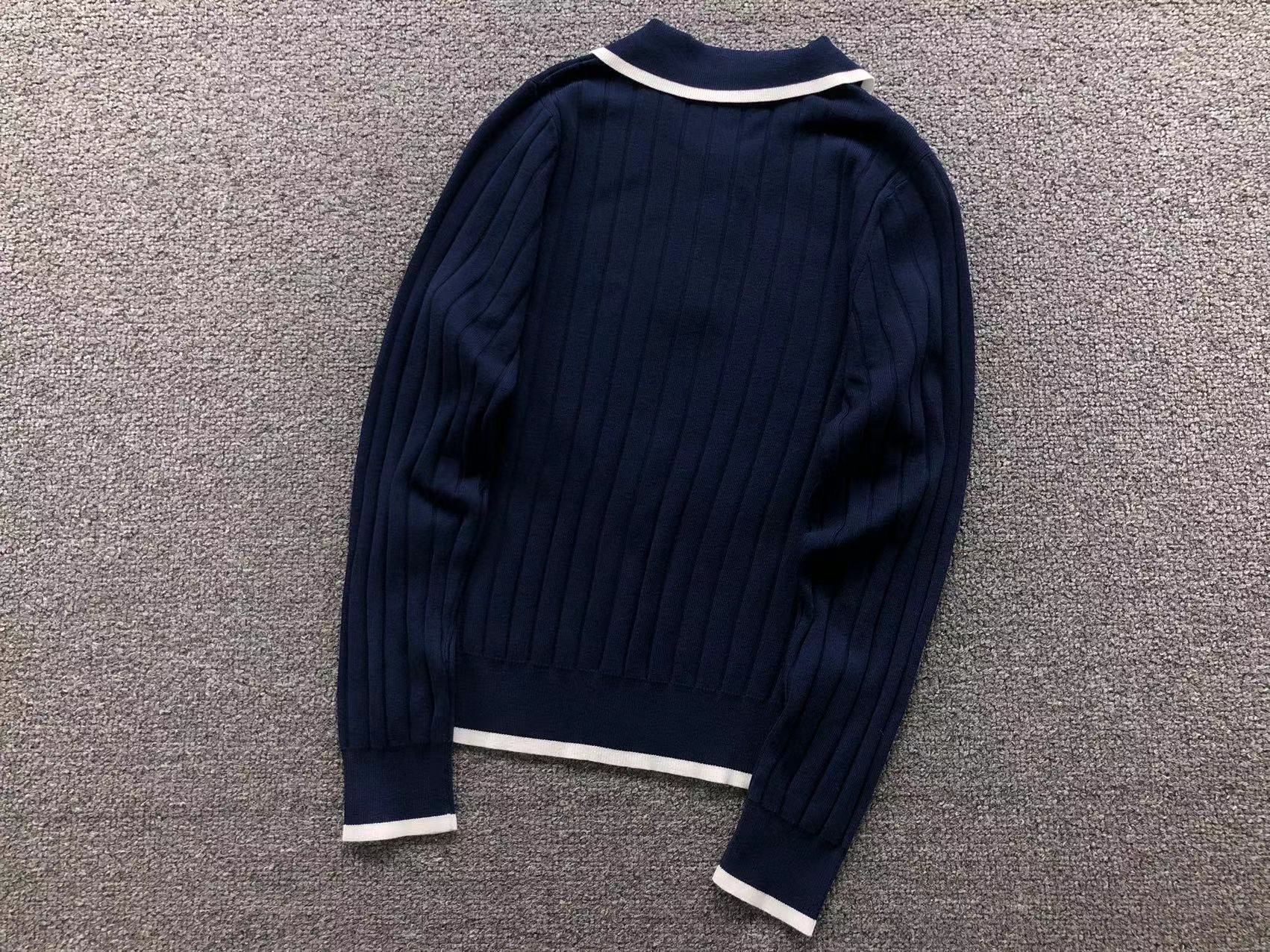 Classic Sweater Female