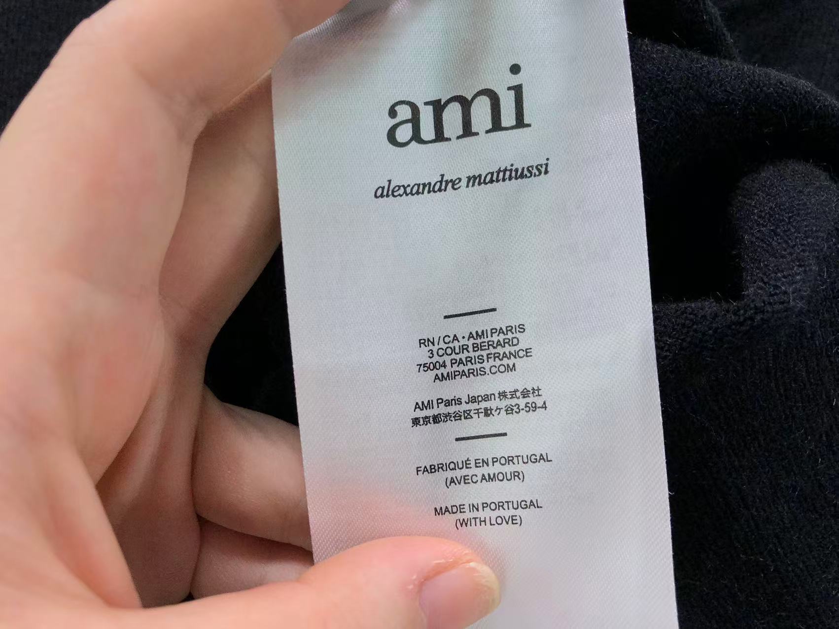Am1 Sweater