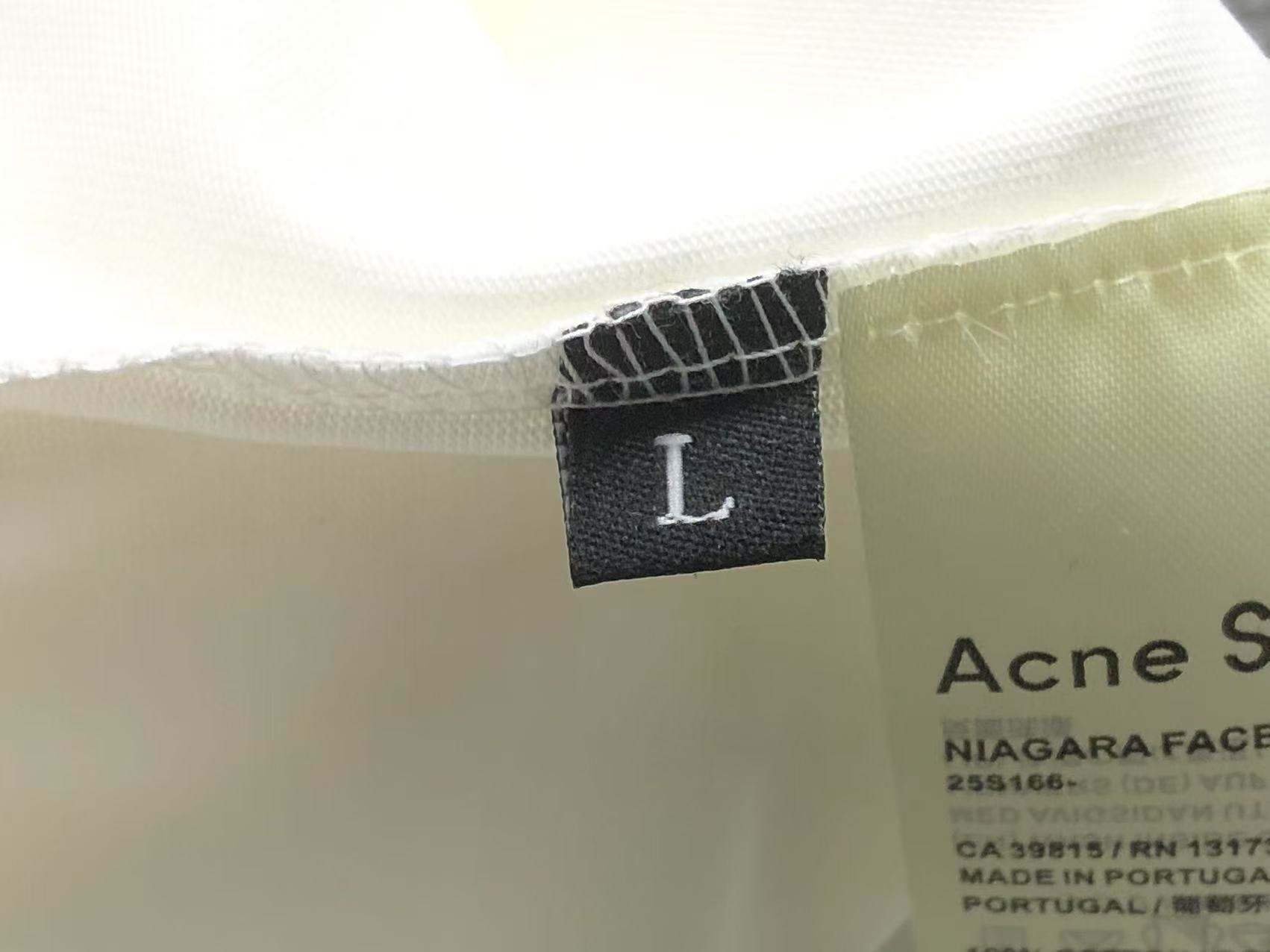 AcneStdios Tshirt