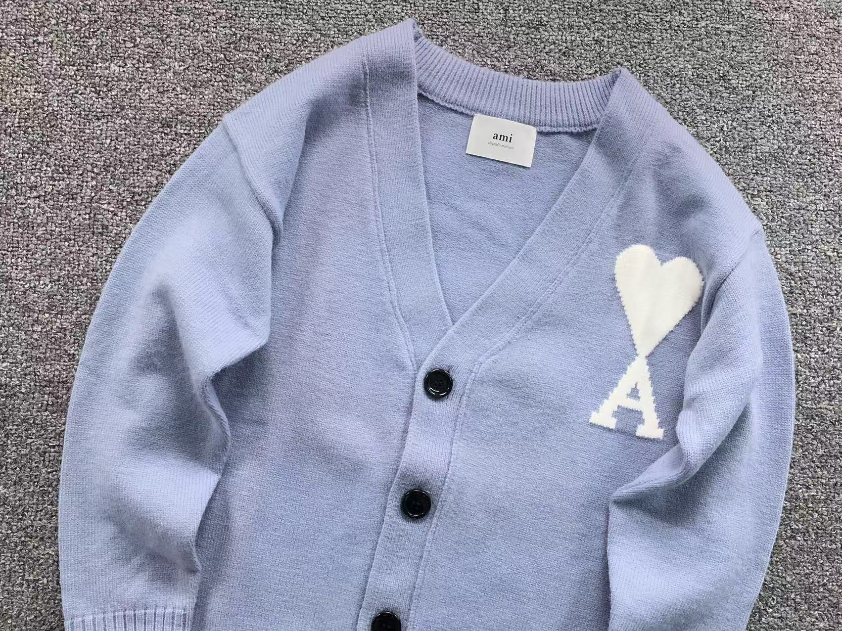 Am1 Sweater