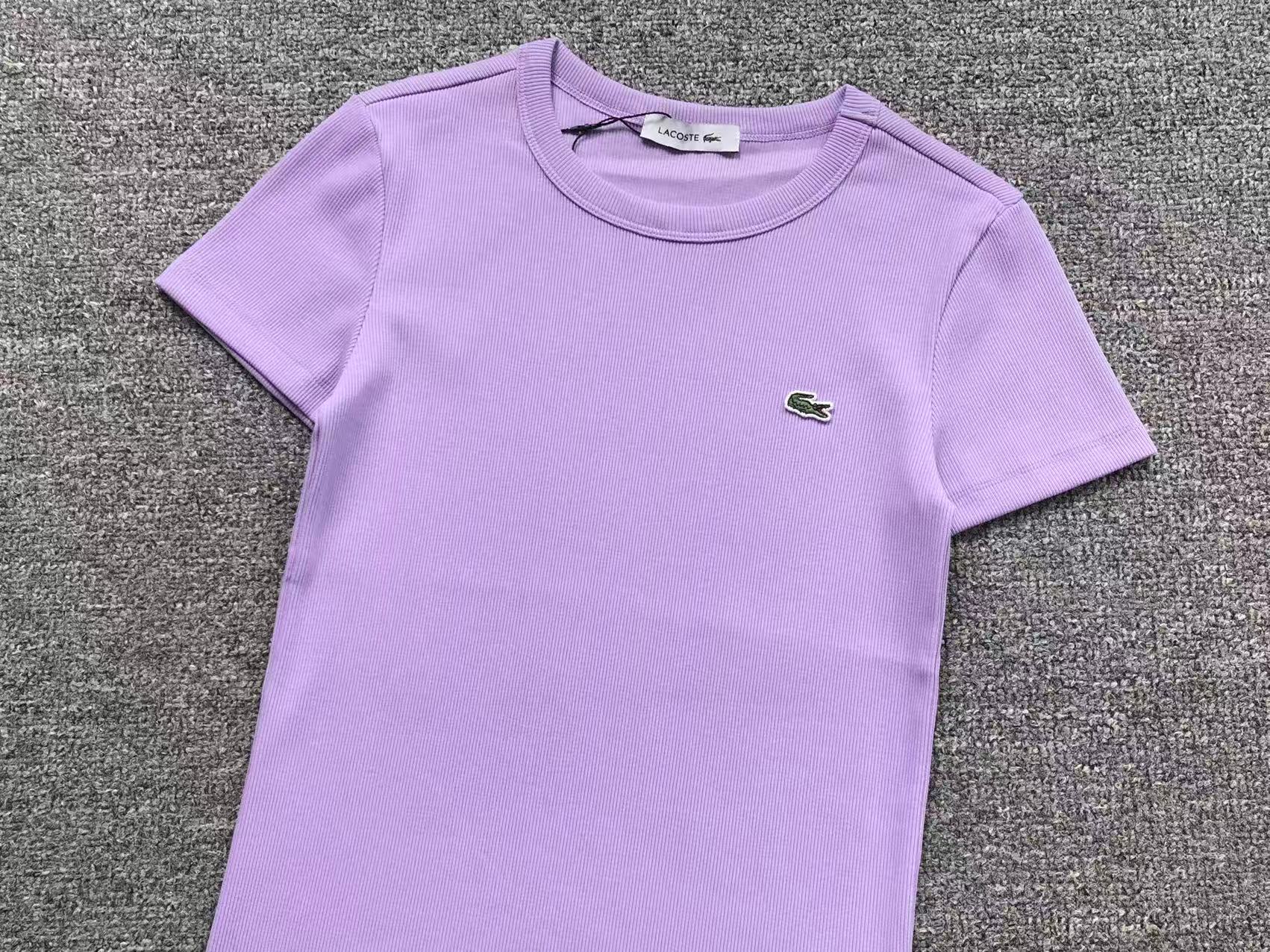 Classic Tshirt Female