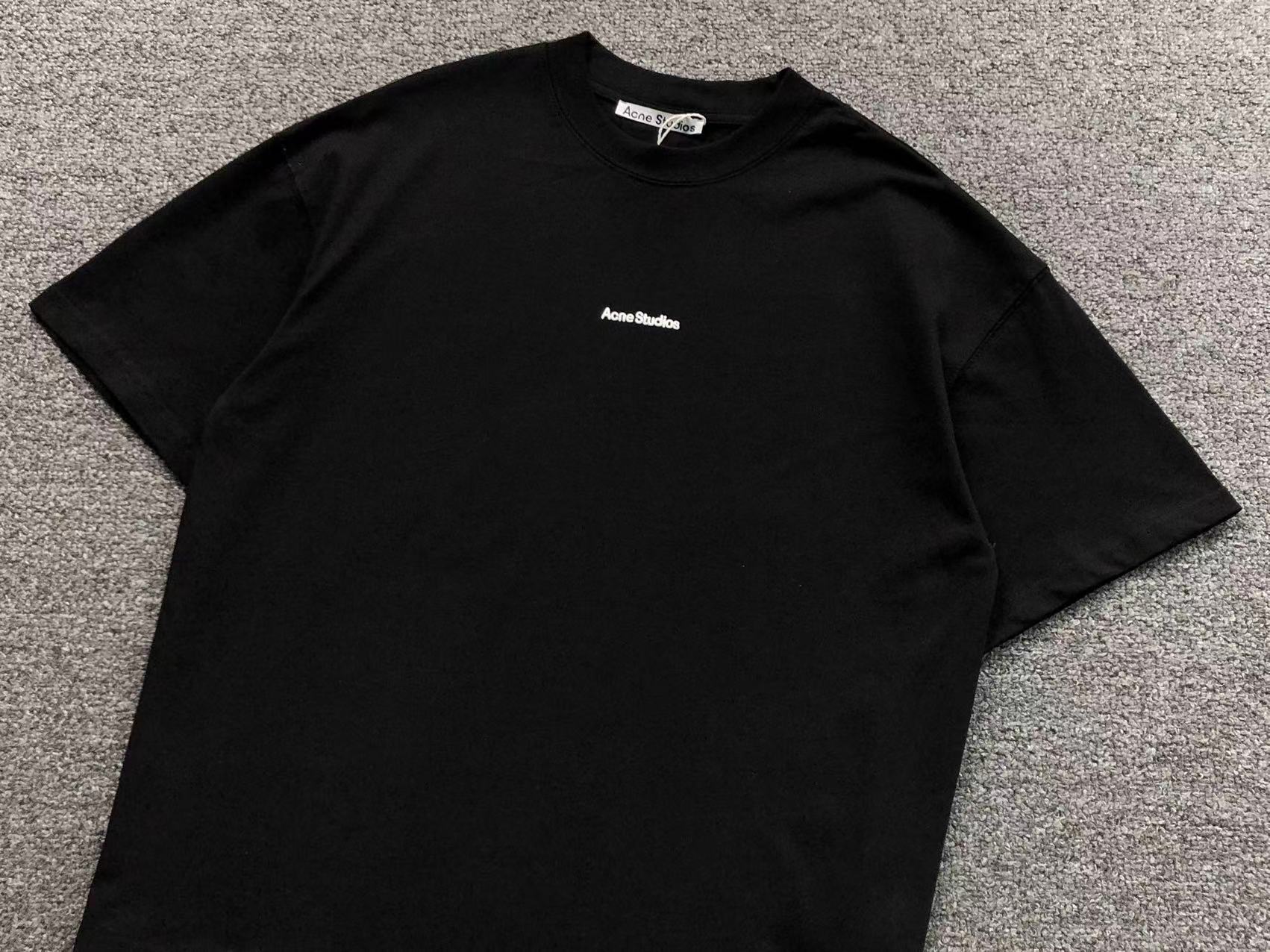 AcneStdios Tshirt