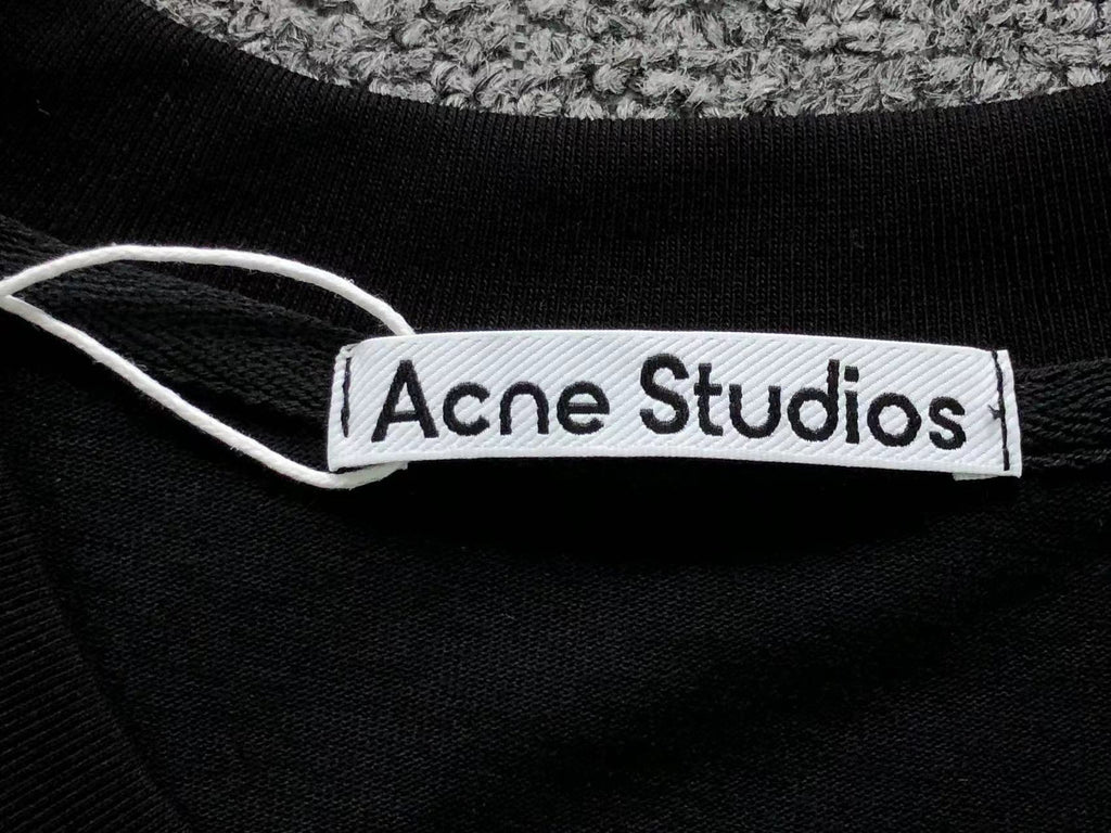 AcneStdios Tshirt