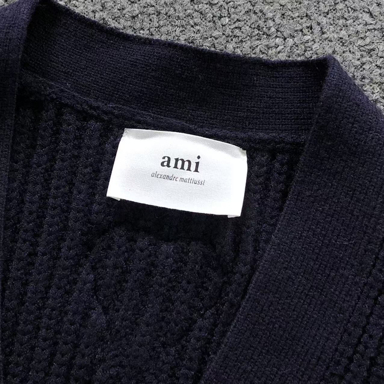 Am1 Sweater