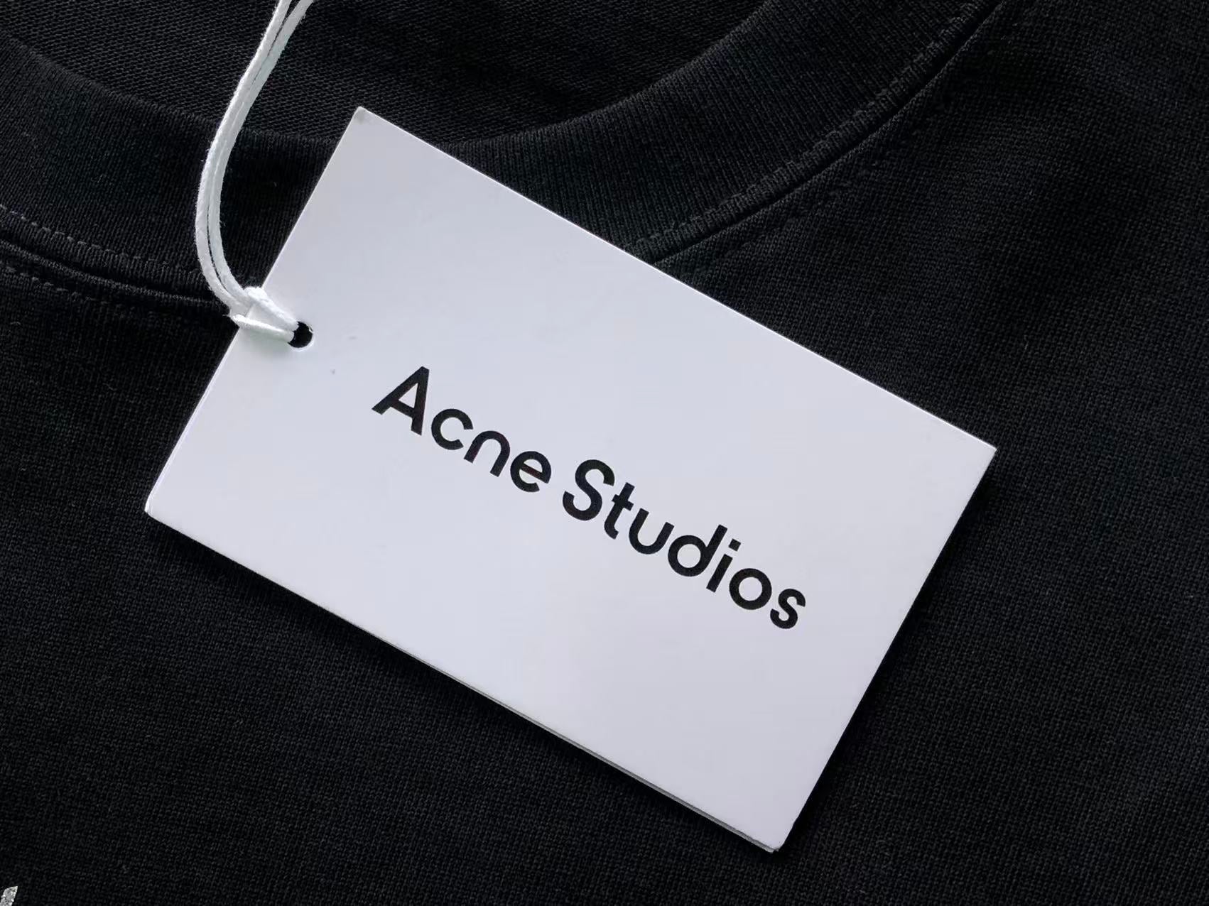 AcneStdios Longsleeve