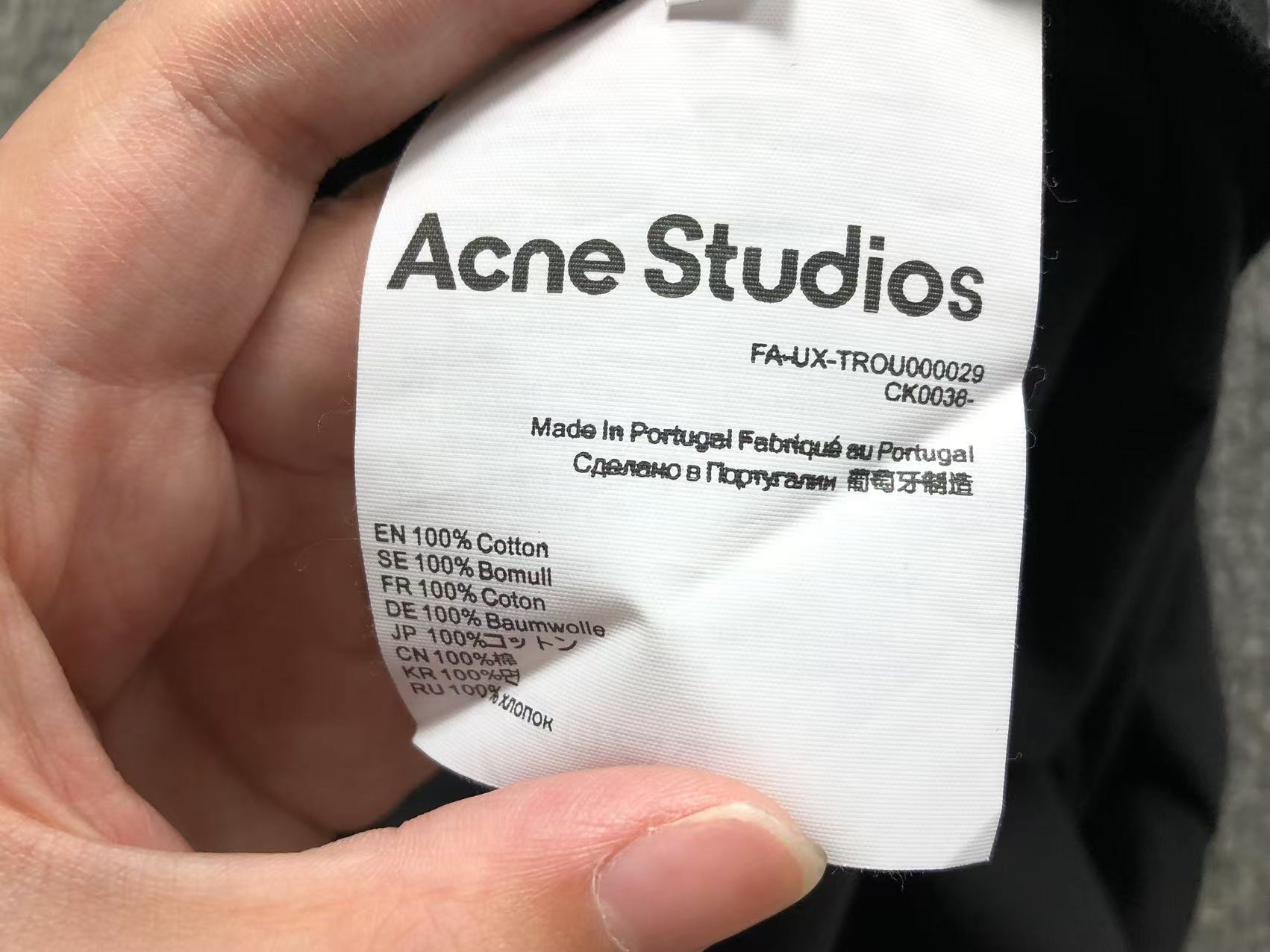 AcneStdios Tshirt