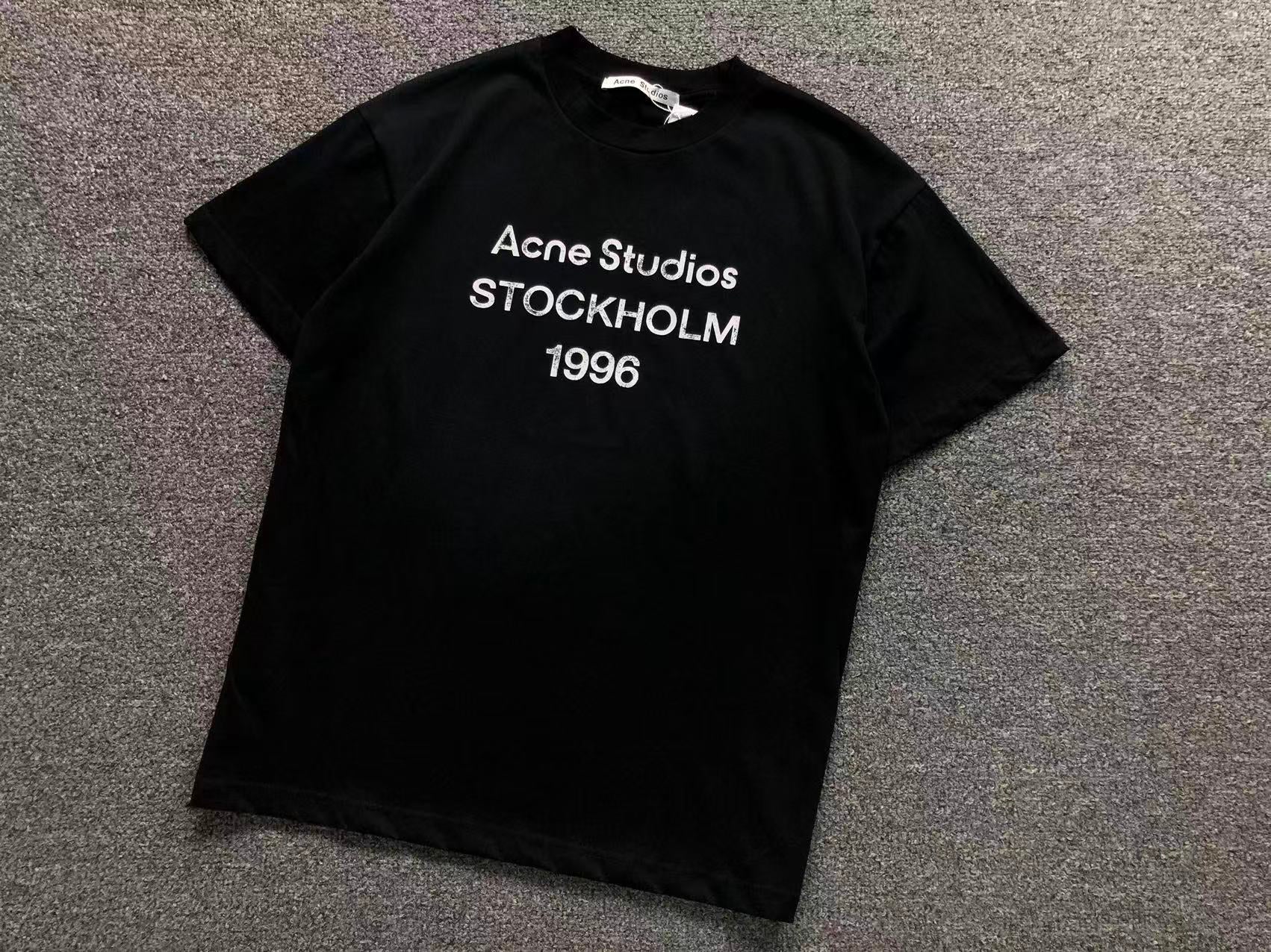 AcneStdios Tshirt