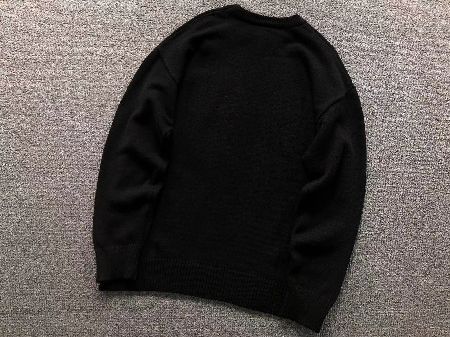 Am1 Sweater