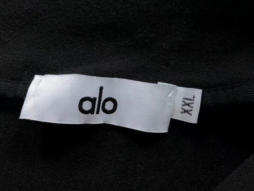 A1O Tracksuit Female