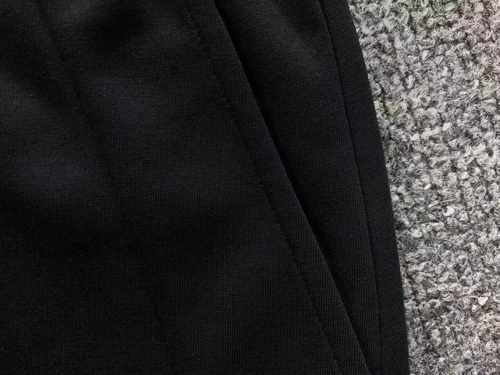 N1K Shorts Female