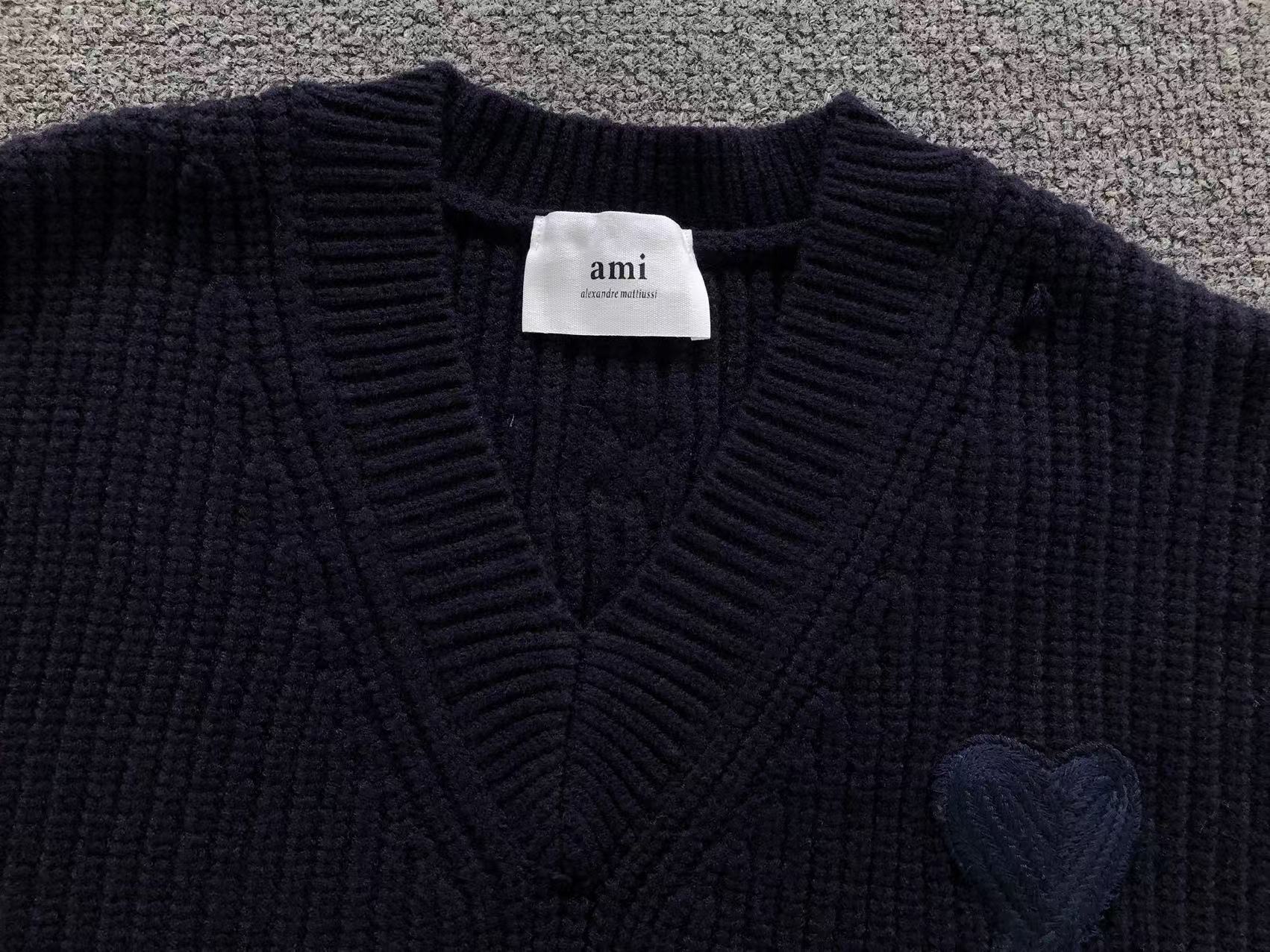 Am1 Sweater