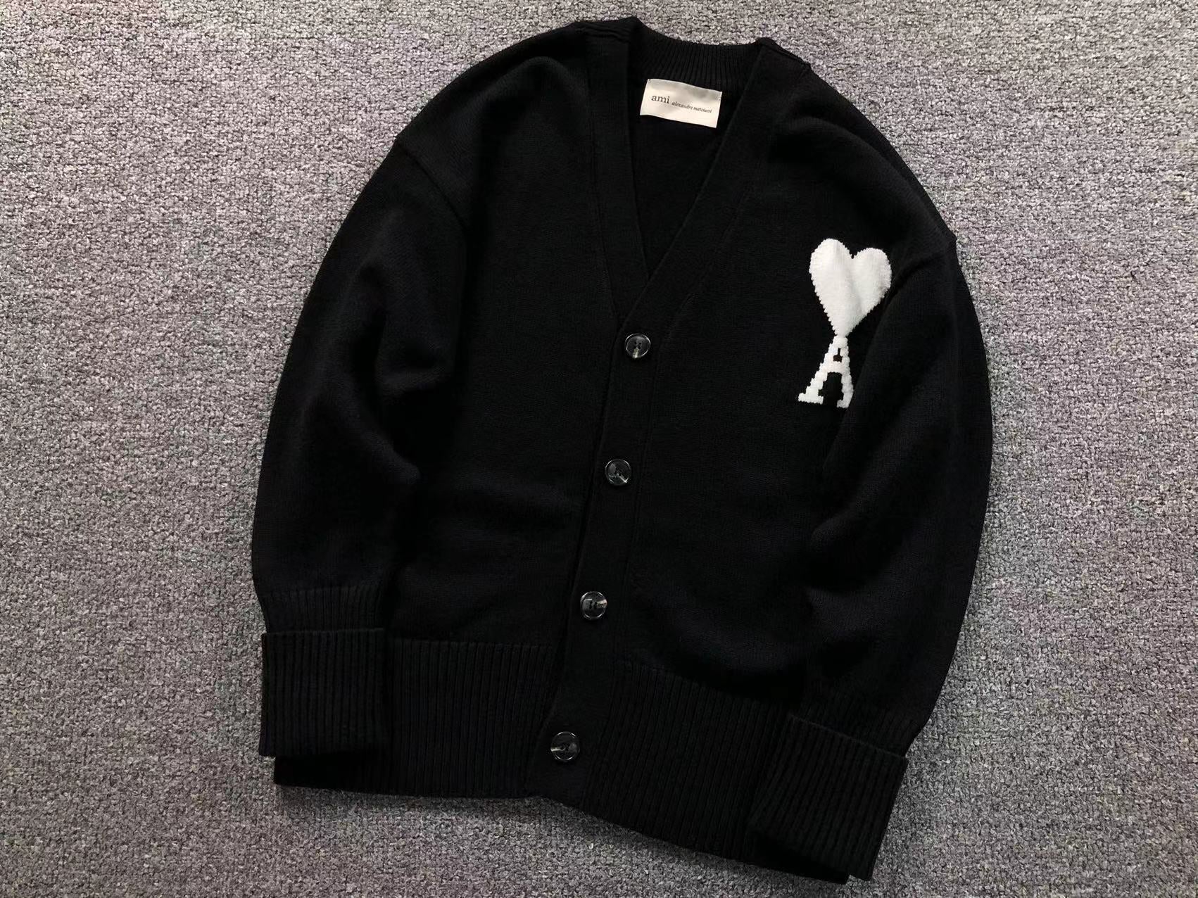 Am1 Sweater