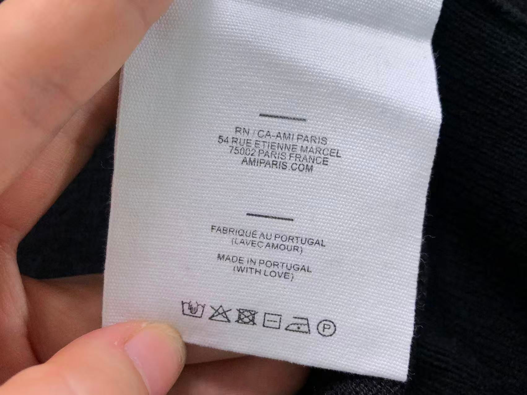 Am1 Sweater Female