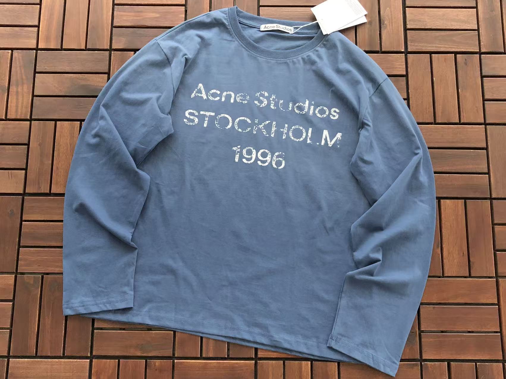 AcneStudios Manga Larga