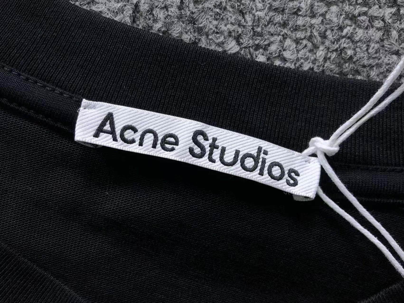 AcneStdios Longsleeve