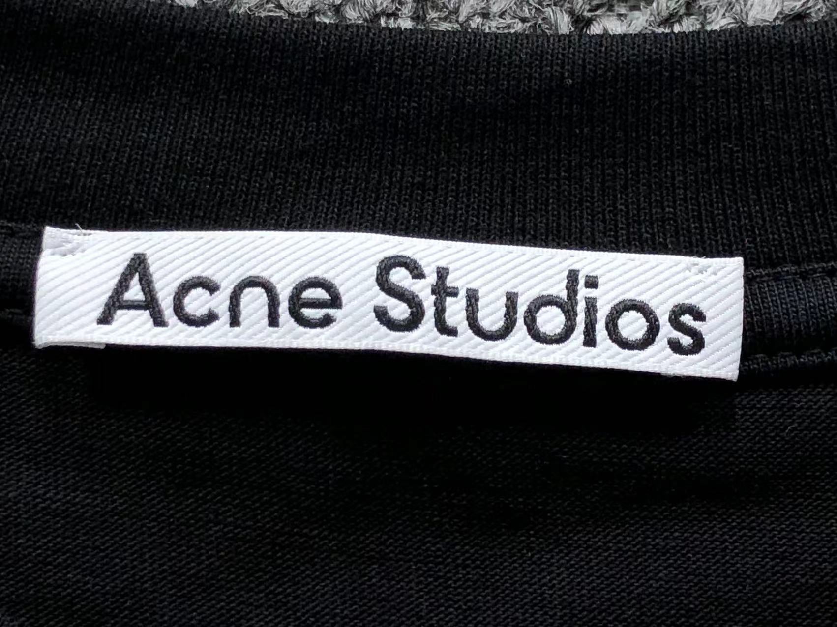 AcneStdios Longsleeve