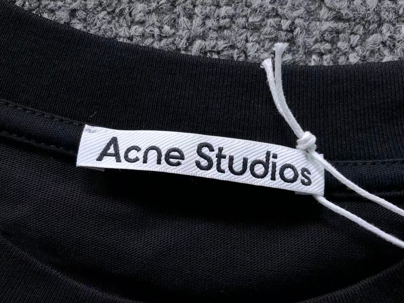 AcneStdios Longsleeve
