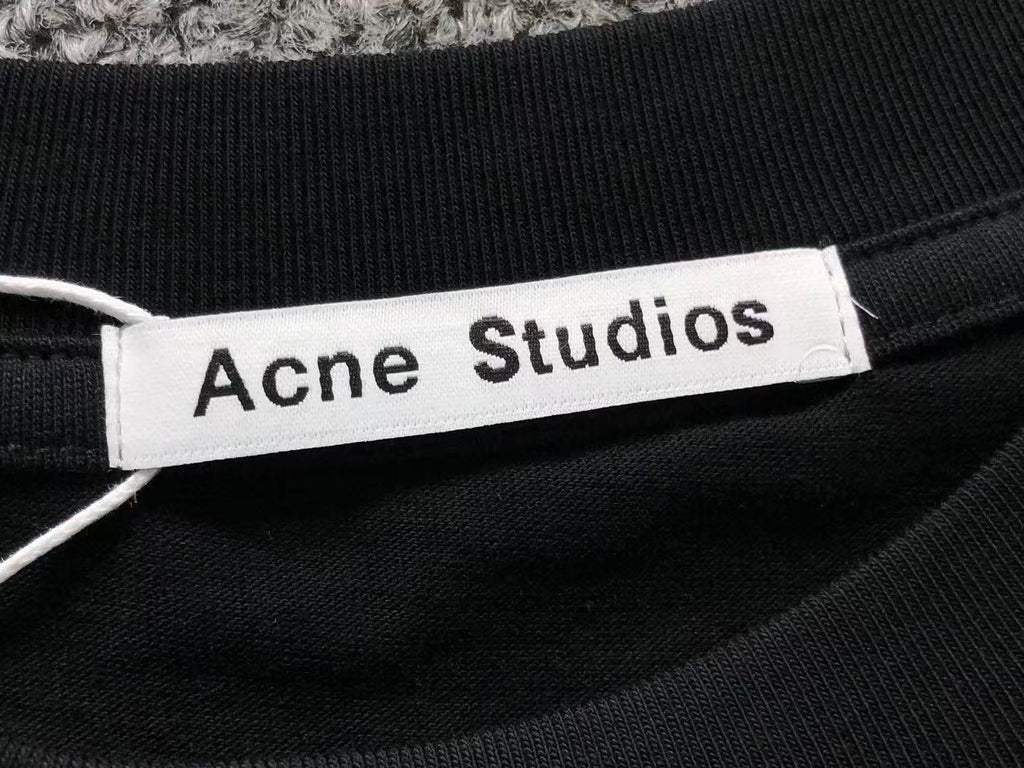 AcneStdios Tshirt