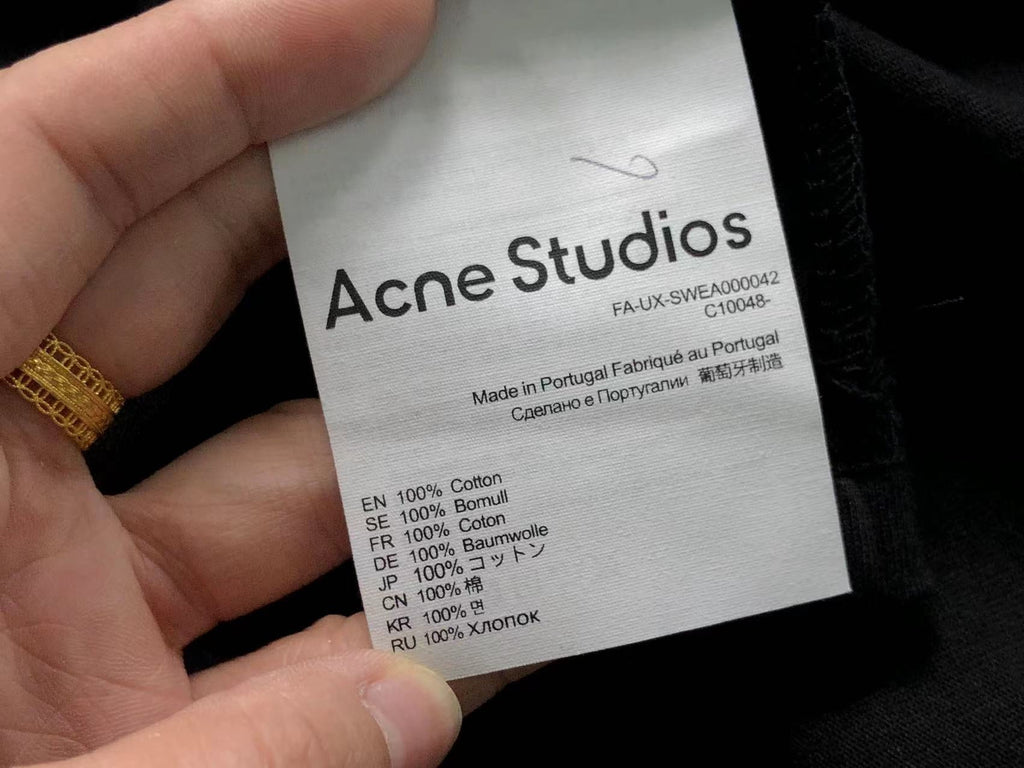 AcneStdios Tshirt