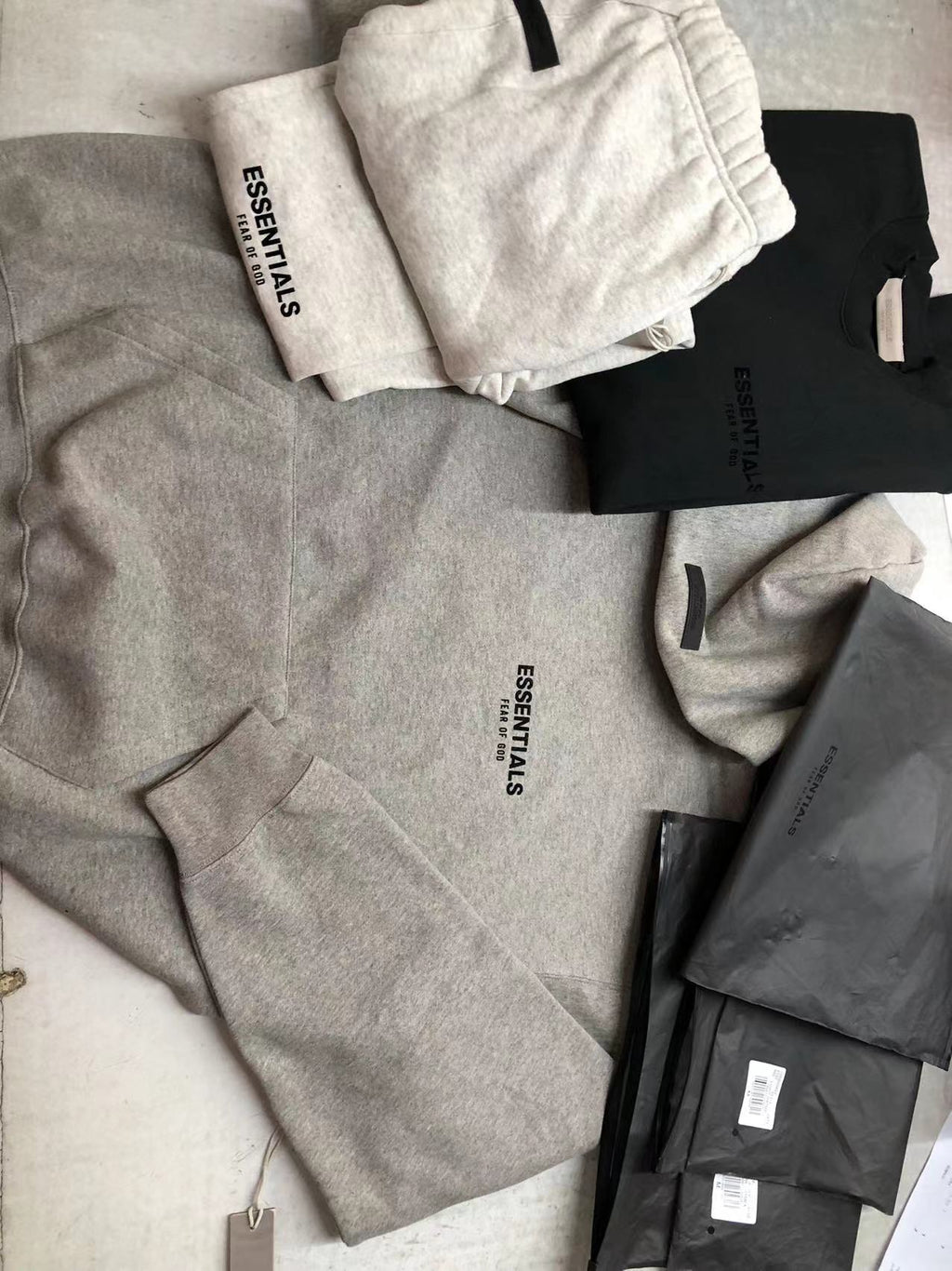 FOG x Essentials Hoodie 22SS