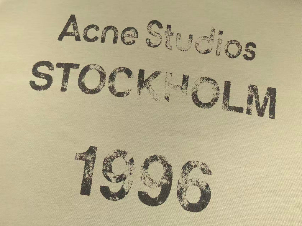 AcneStudios Manga larga