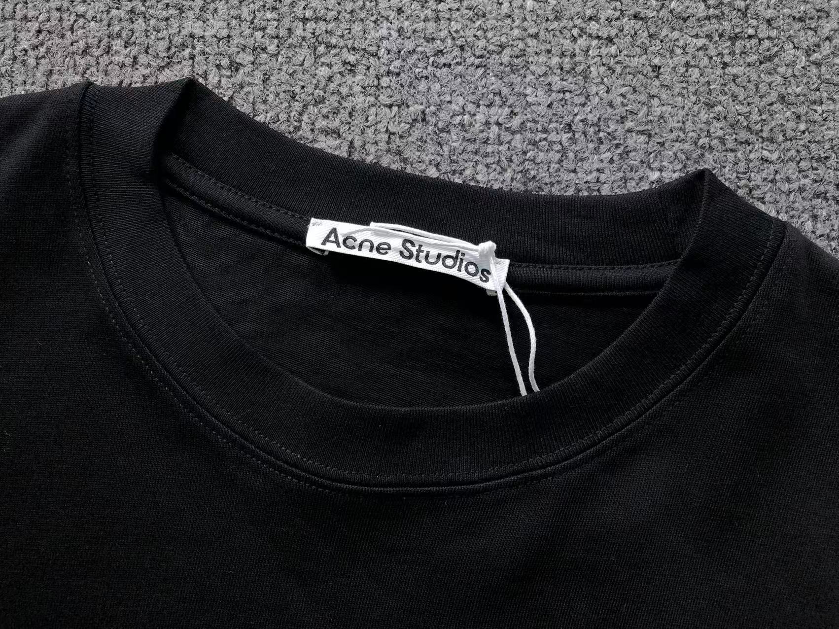AcneStdios Longsleeve