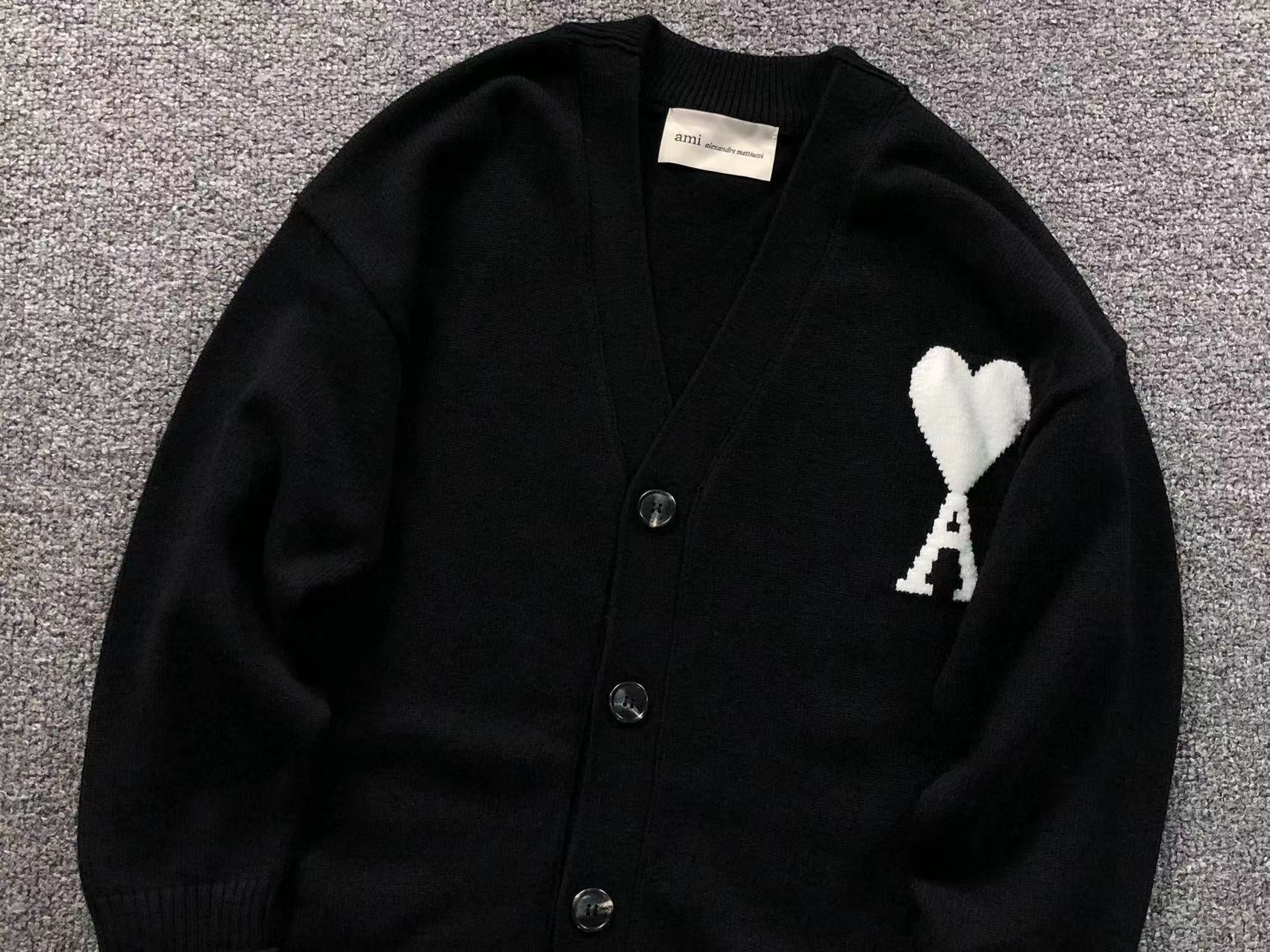 Am1 Sweater