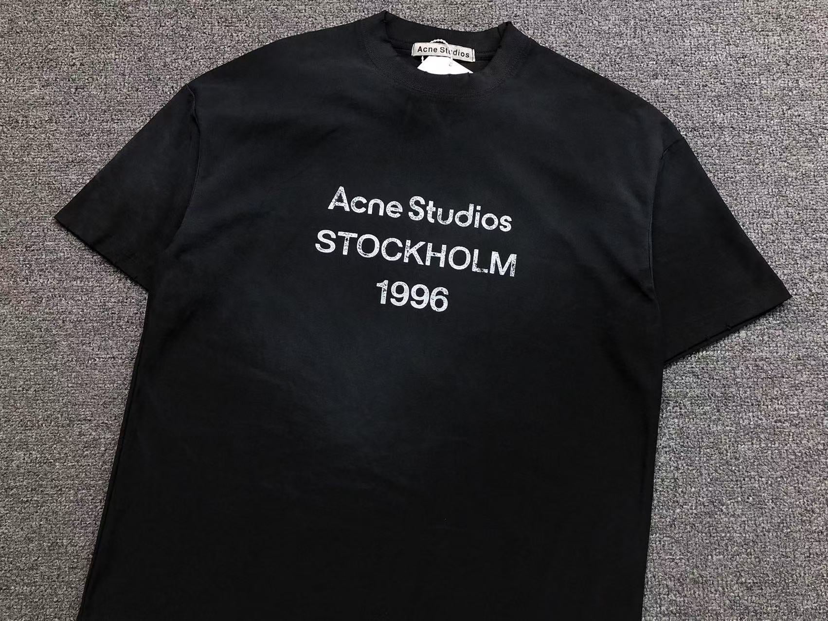 AcneStdios Tshirt