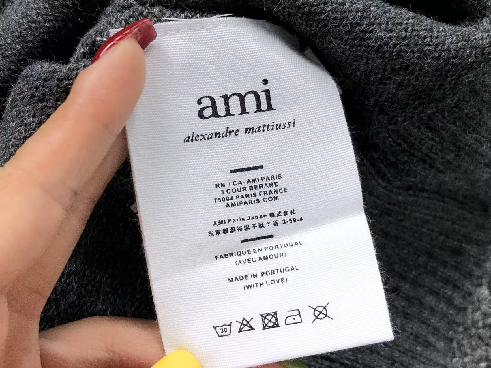 Am1 Sweater