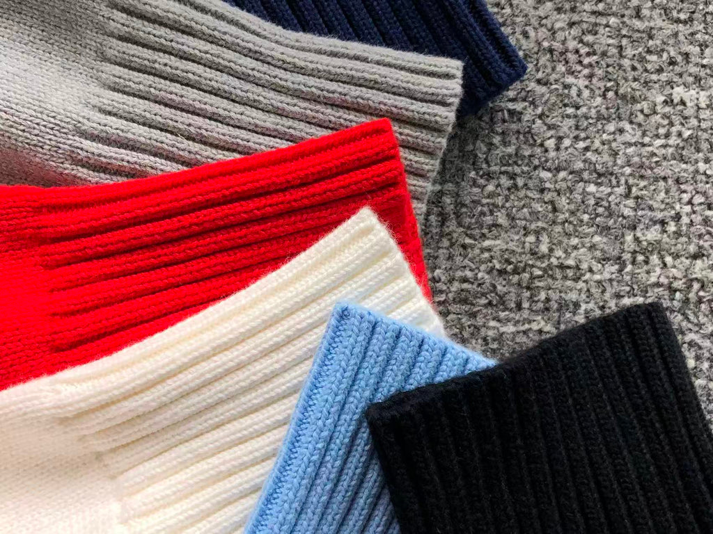 Am1 Sweater