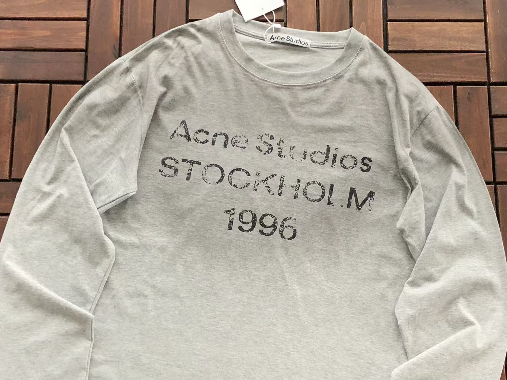 AcneStudios Manga Larga