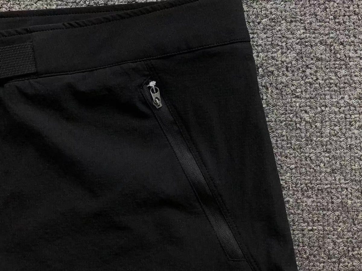 A1O Shorts