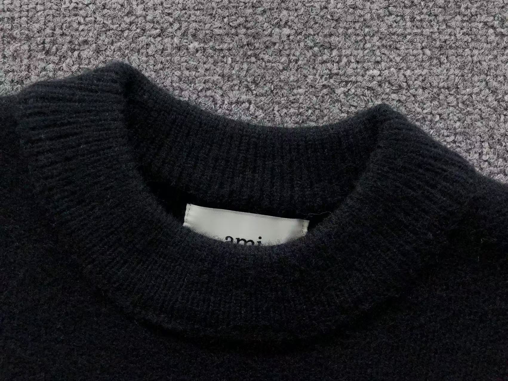 Am1 Sweater