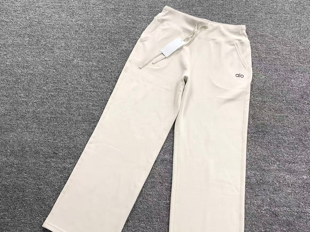 A1O Tracksuit Female