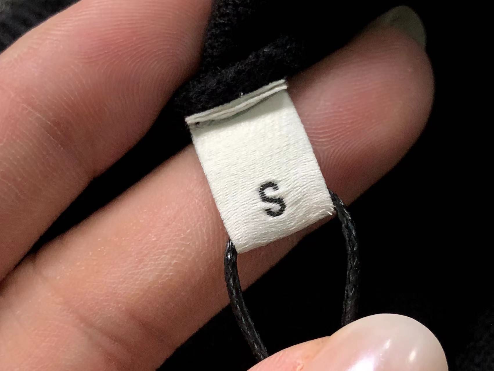 Am1 Sweater